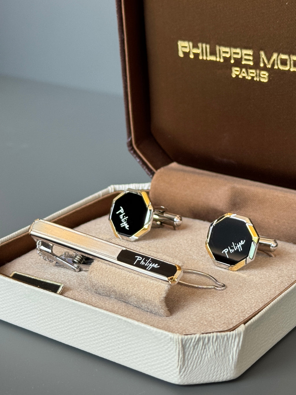 Philippe Model Paris Cufflink &amp; Tie Clip Set - Stylish Men's Accessories