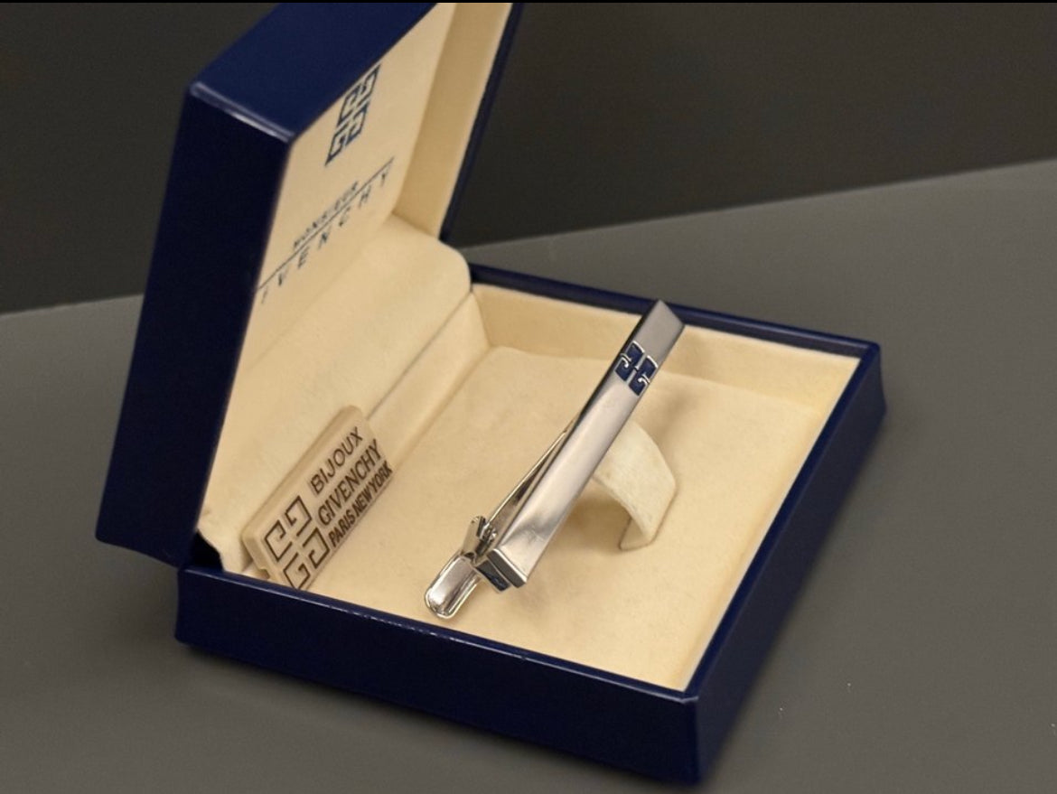 GİVENCHY TİE CLİPS ORIGINAL & NEW