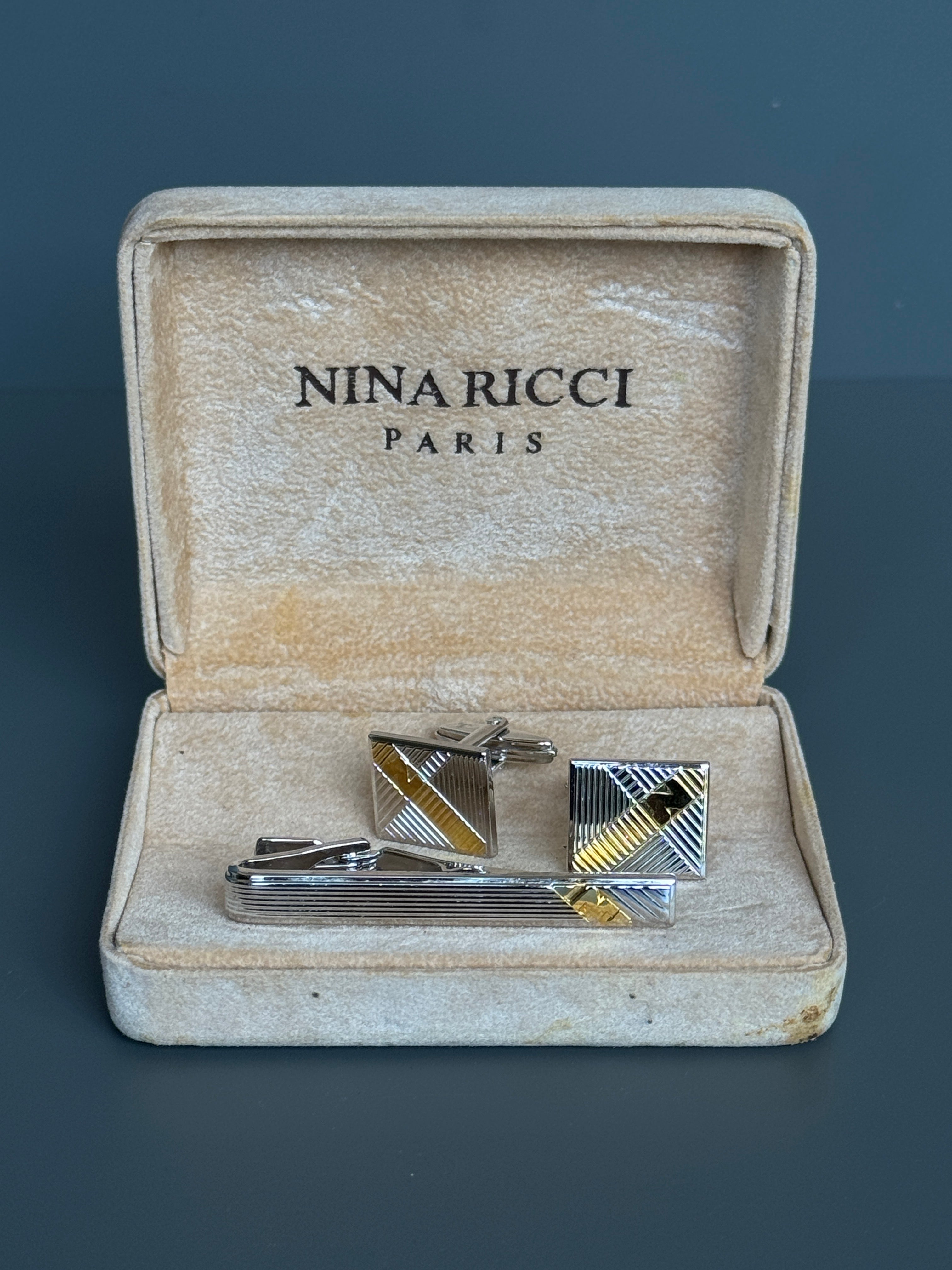 Nina Ricci Paris Men's Accessory Set – Silver &amp; Gold Detailed Cufflinks and Tie Pin | Luxury Gift Box