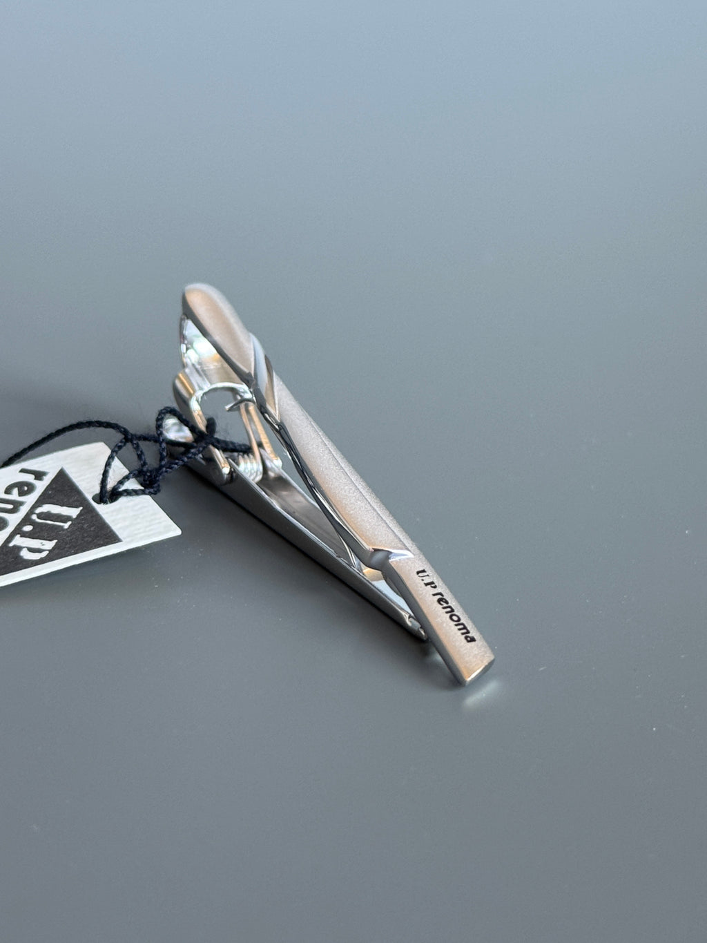 UP Renoma Tie Clip - Minimalist Silver Tone Design (Vintage / Collectible)