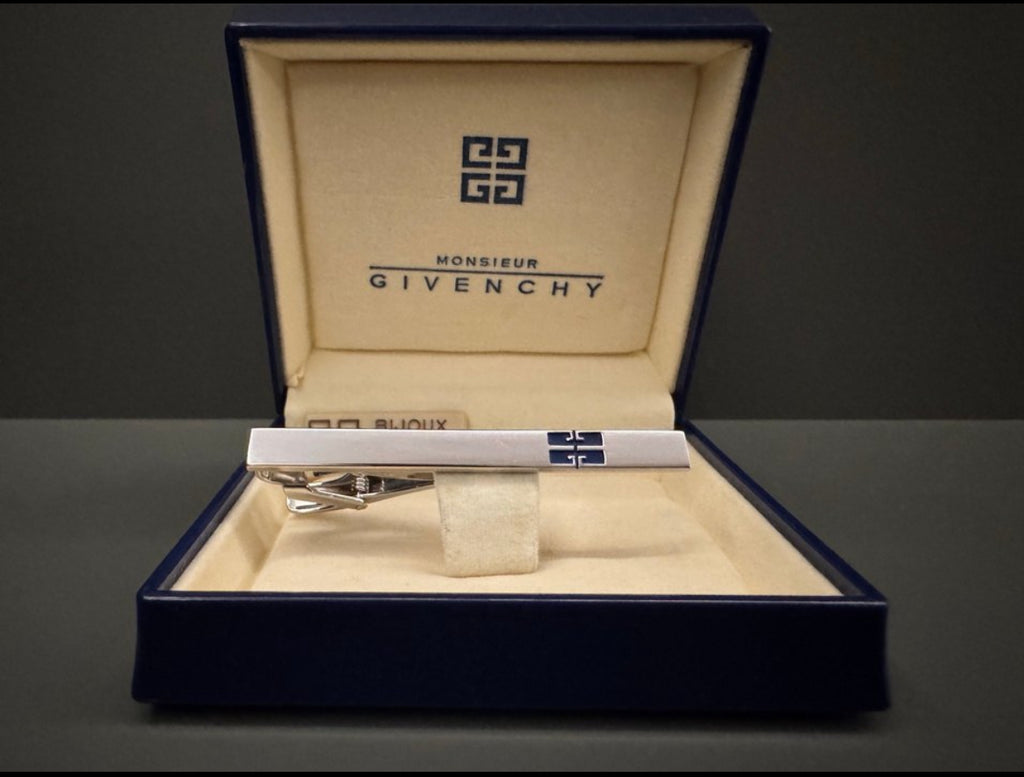 GİVENCHY TİE CLİPS ORIGINAL & NEW