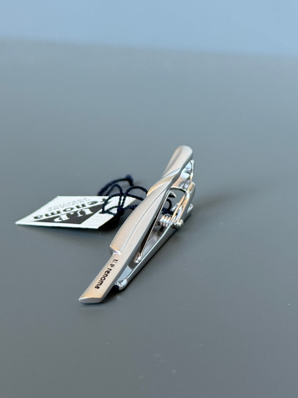 UP Renoma Tie Clip - Minimalist Silver Tone Design (Vintage / Collectible)