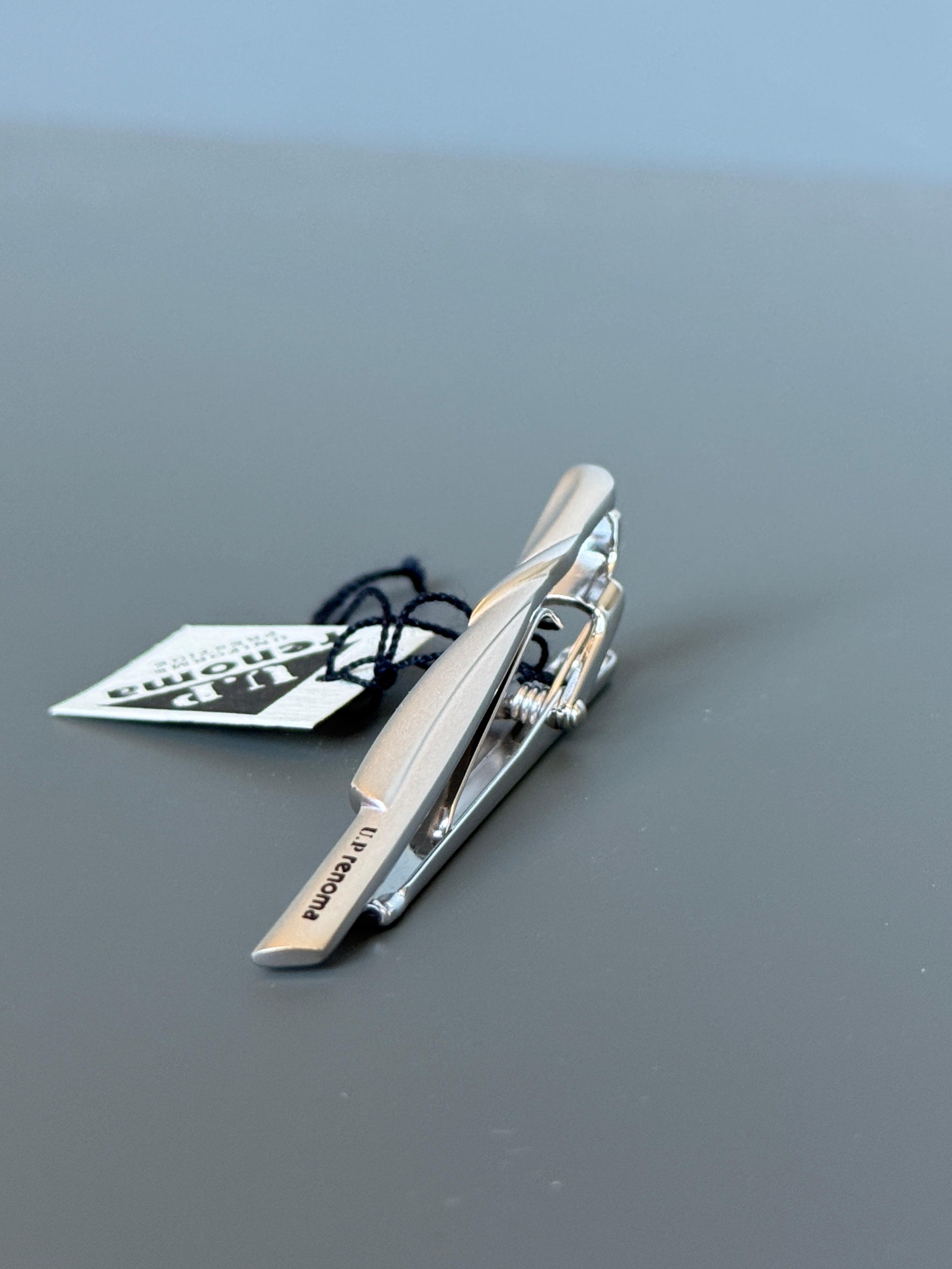 UP Renoma Tie Clip - Minimalist Silver Tone Design (Vintage / Collectible)